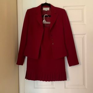 Tahari Business Suit Set
